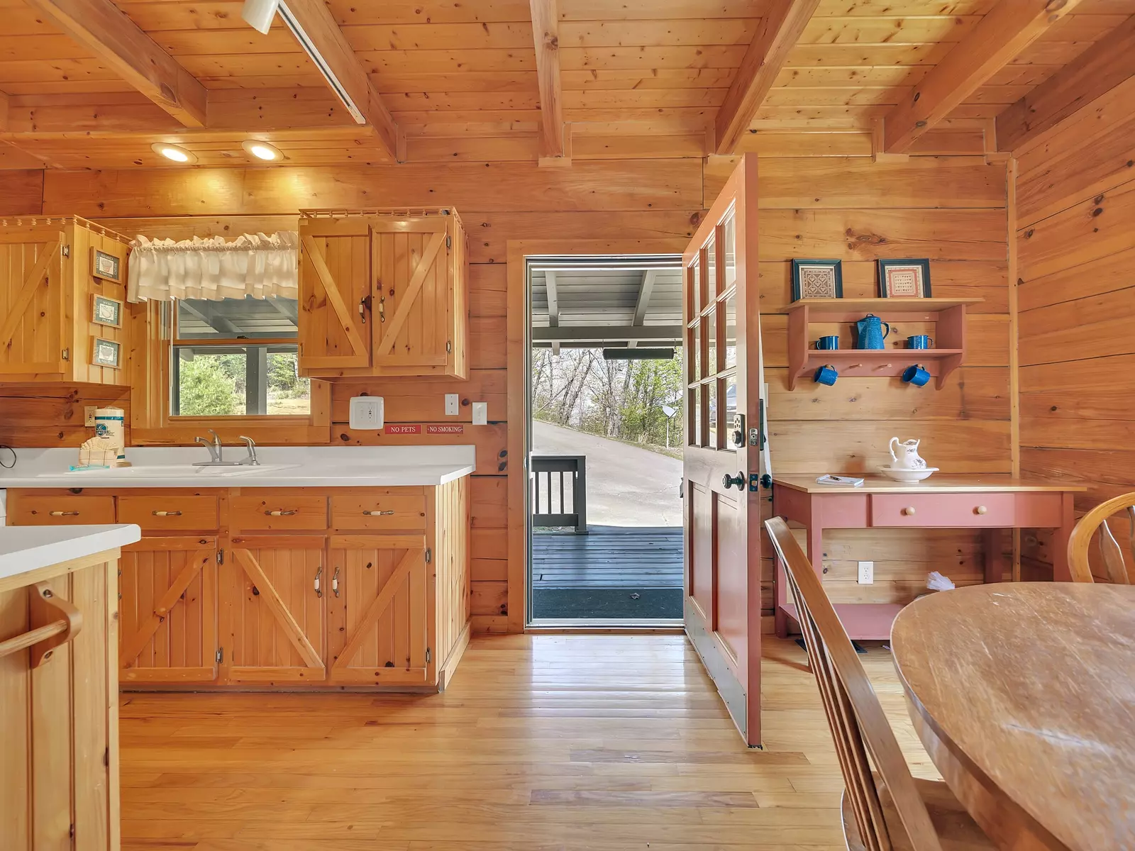 Property image, Exterior, of Evening Shade #129