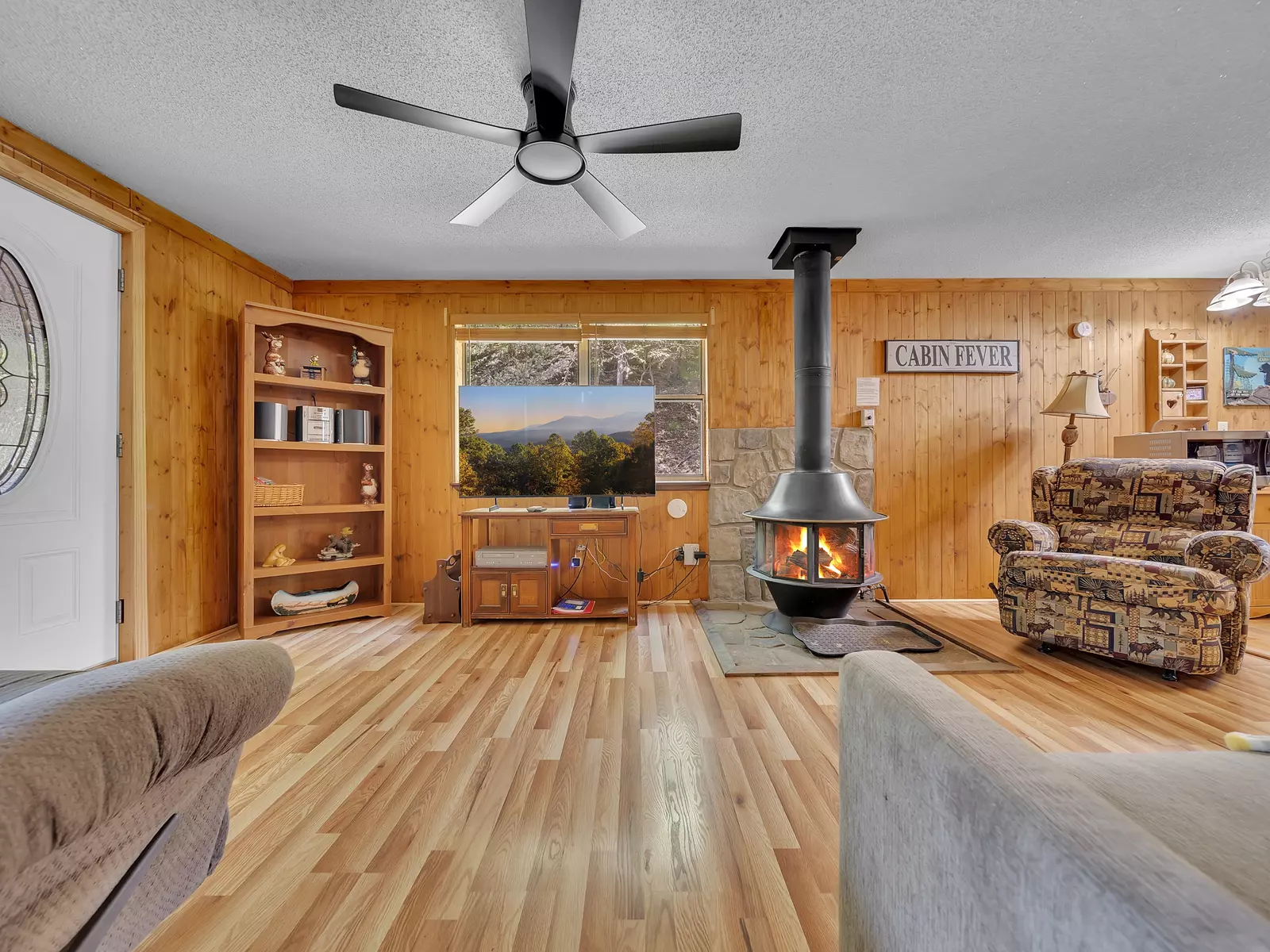 Property image, Exterior, of Bear Footin' #1106