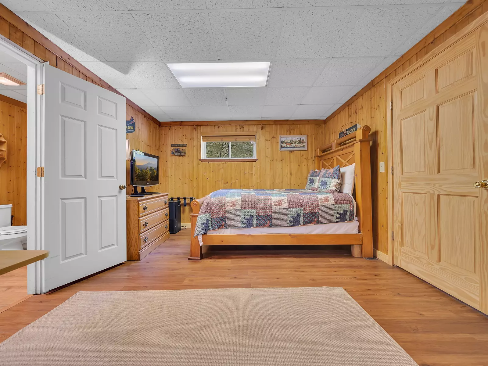 Property image, Exterior, of Bear Footin' #1106