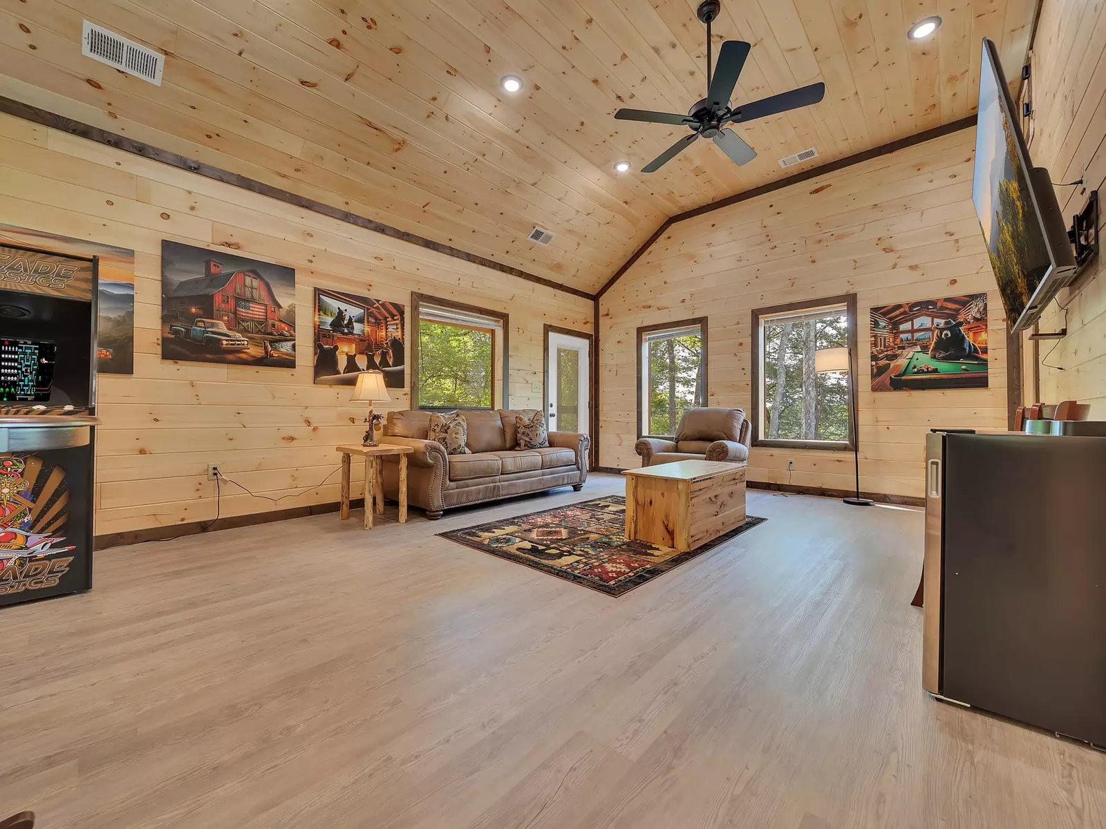 Property image, Exterior, of Lamon's Loop #2627