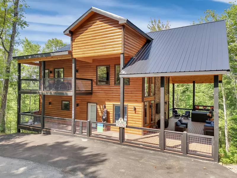 Property image, Exterior, of Lamon's Loop #2627