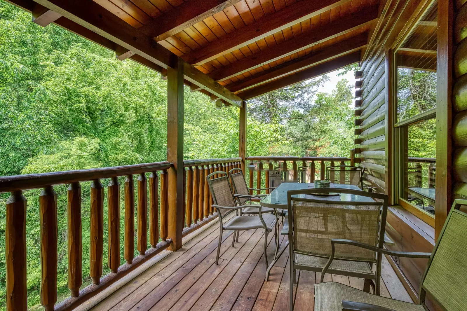 Property image, Exterior, of Camelot #266