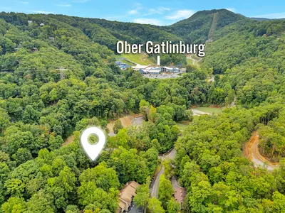 Property image, Exterior, of Bear Hug Hideaway #368