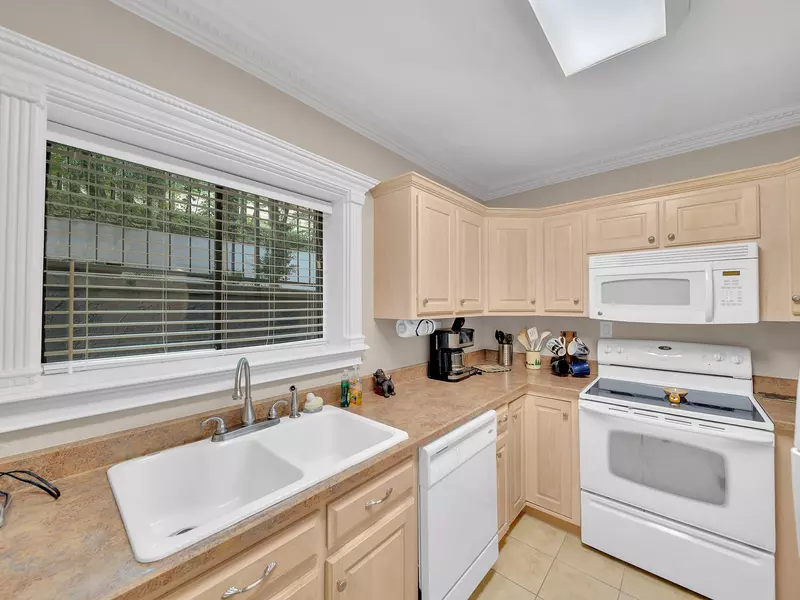 Property image, Exterior, of Bear Hug Hideaway #368