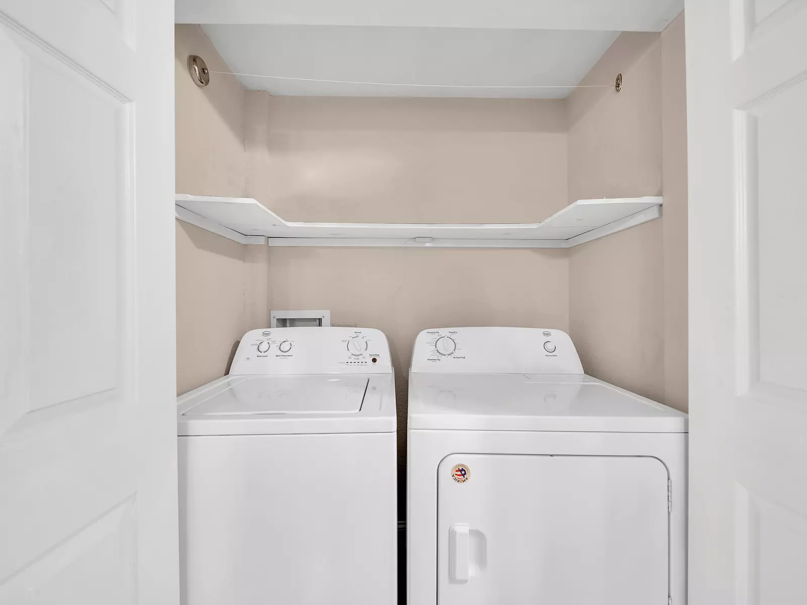 Property image, Exterior, of Bear Hug Hideaway #368