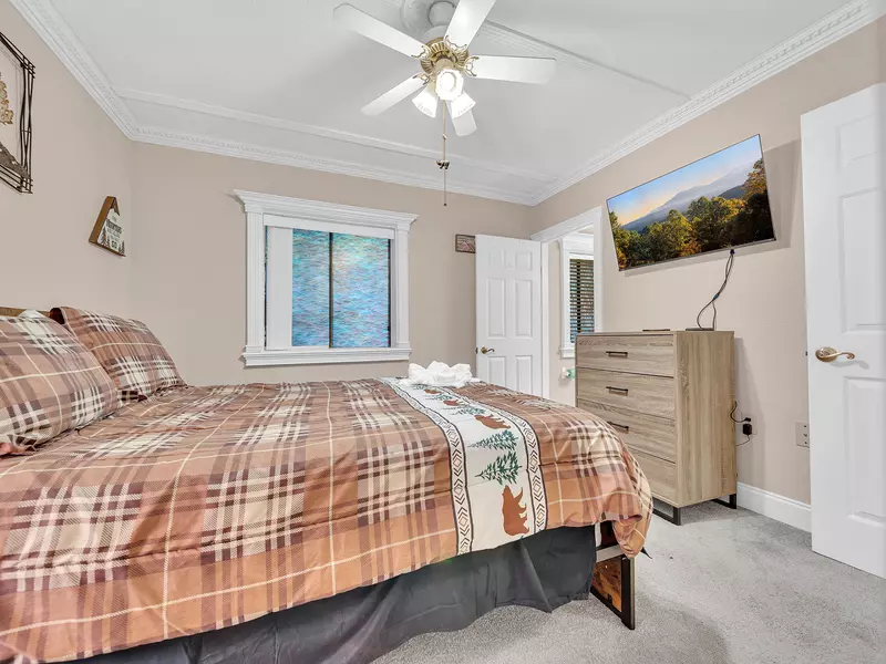 Property image, Exterior, of Bear Hug Hideaway #368