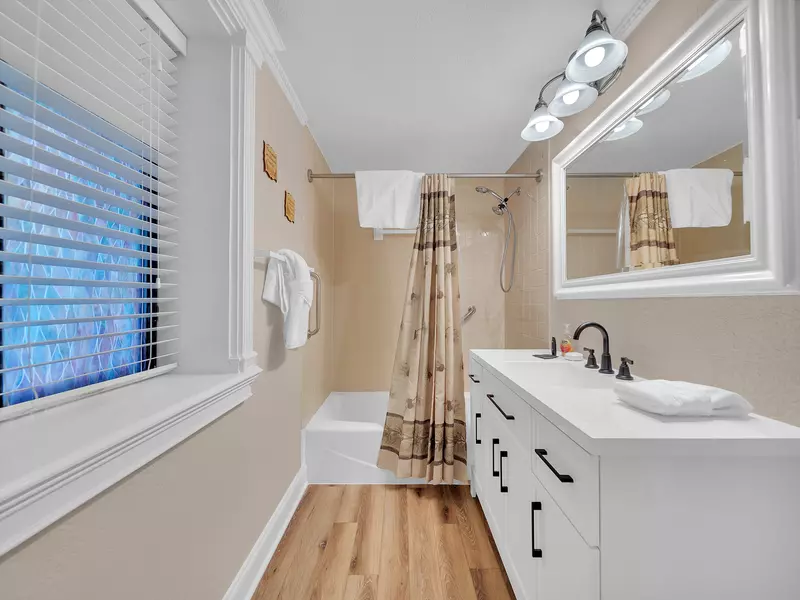 Property image, Exterior, of Bear Hug Hideaway #368