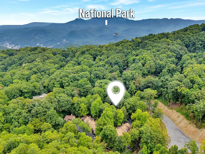 Property image, Exterior, of Bear Hug Hideaway #368