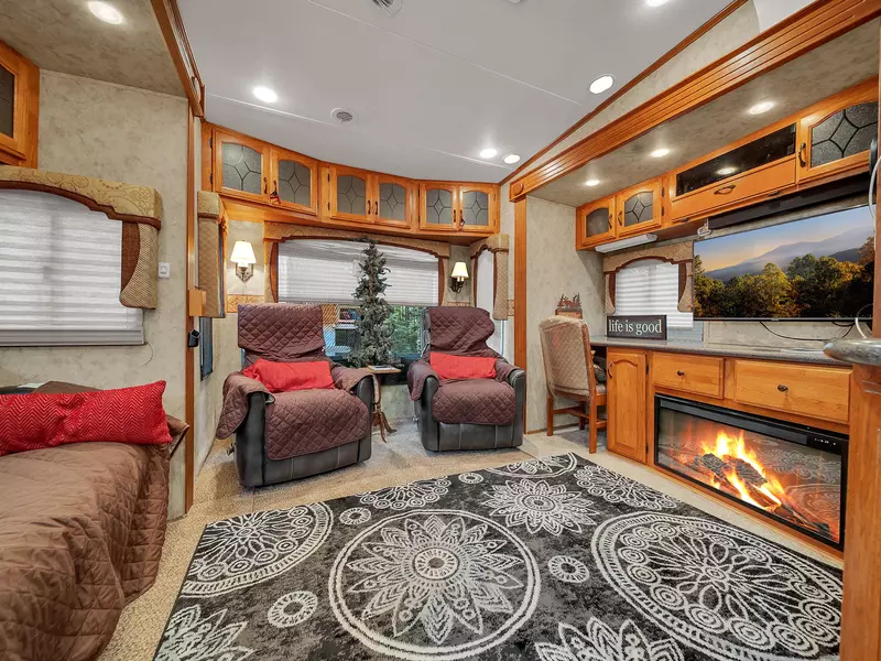 Property image, Exterior, of Glamping On Locust Ridge #1407