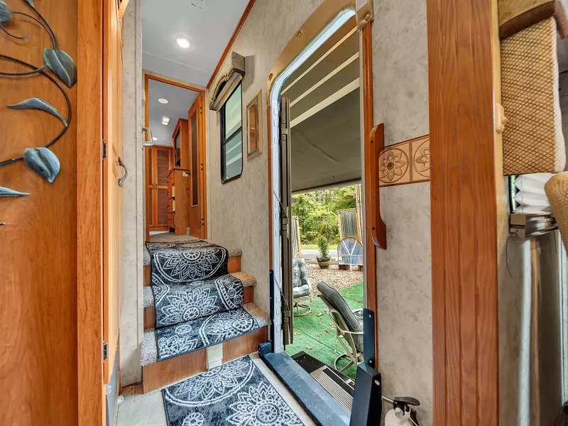 Property image, Exterior, of Glamping On Locust Ridge #1407