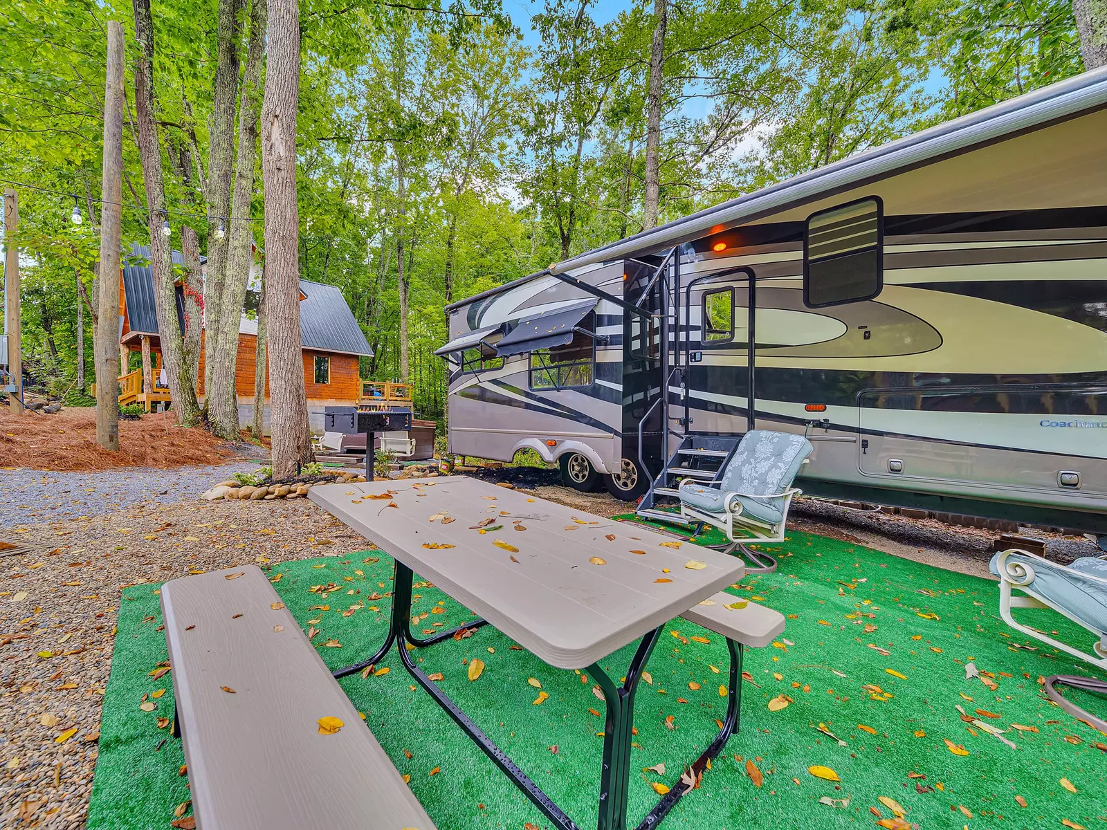 Property image, Exterior, of Glamping On Locust Ridge #1407