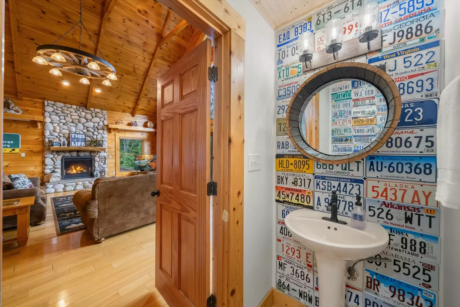 Property image, Exterior, of Three Little Bears Lodge #445