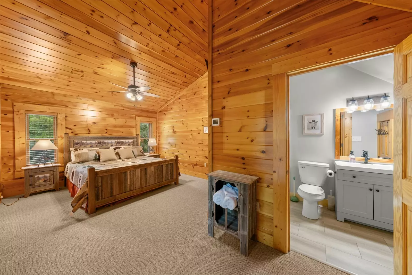 Property image, Exterior, of Three Little Bears Lodge #445