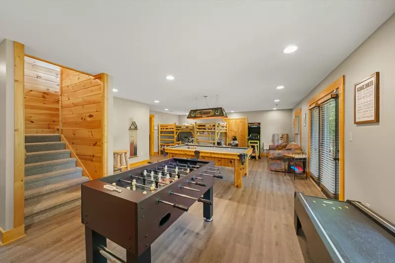 Property image, Exterior, of Three Little Bears Lodge #445