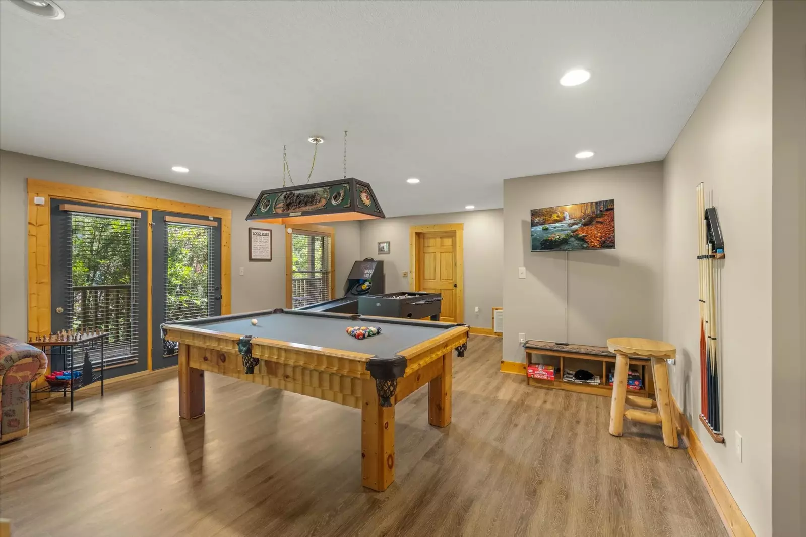 Property image, Exterior, of Three Little Bears Lodge #445