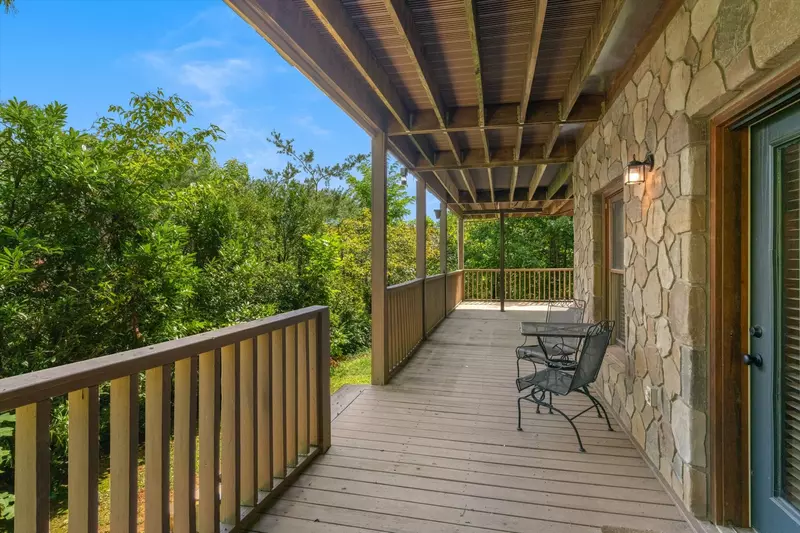 Property image, Exterior, of Three Little Bears Lodge #445