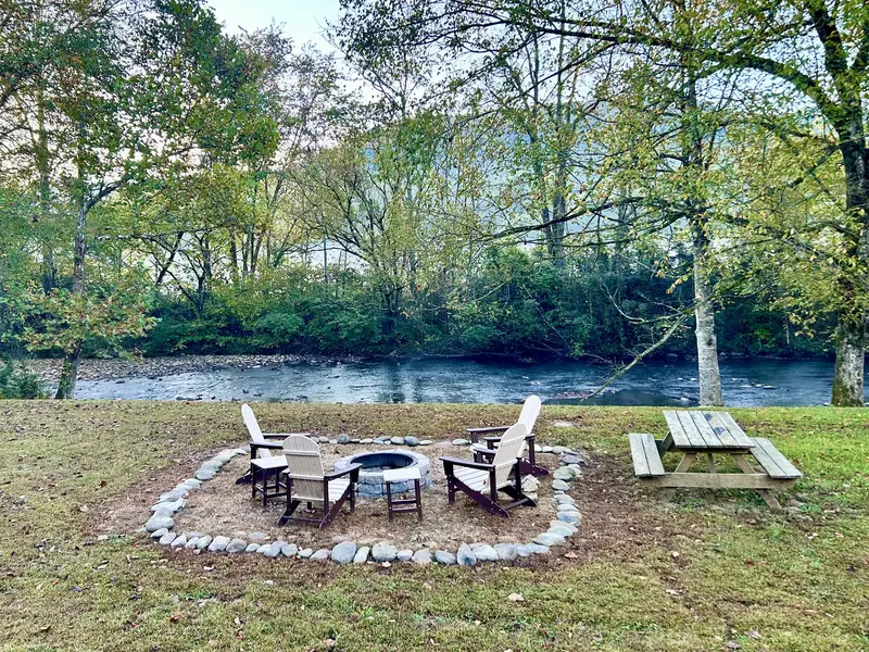 Property image, Exterior, of Creekside #3580