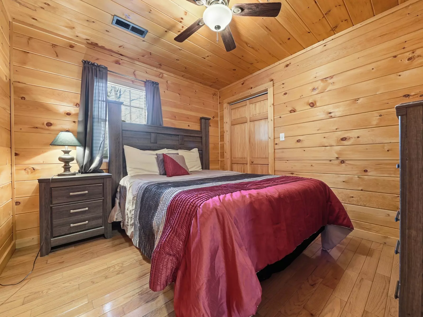 Property image, Exterior, of Heavenly Creekside #276