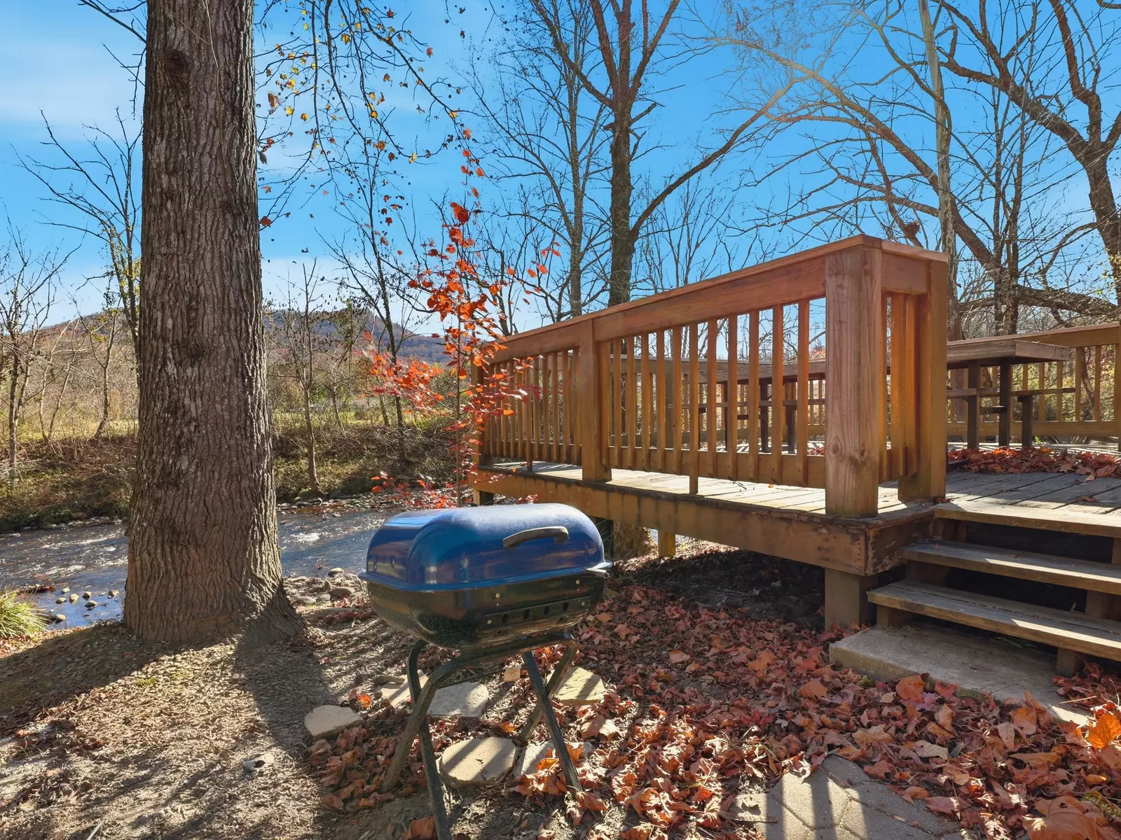 Property image, Exterior, of Heavenly Creekside #276