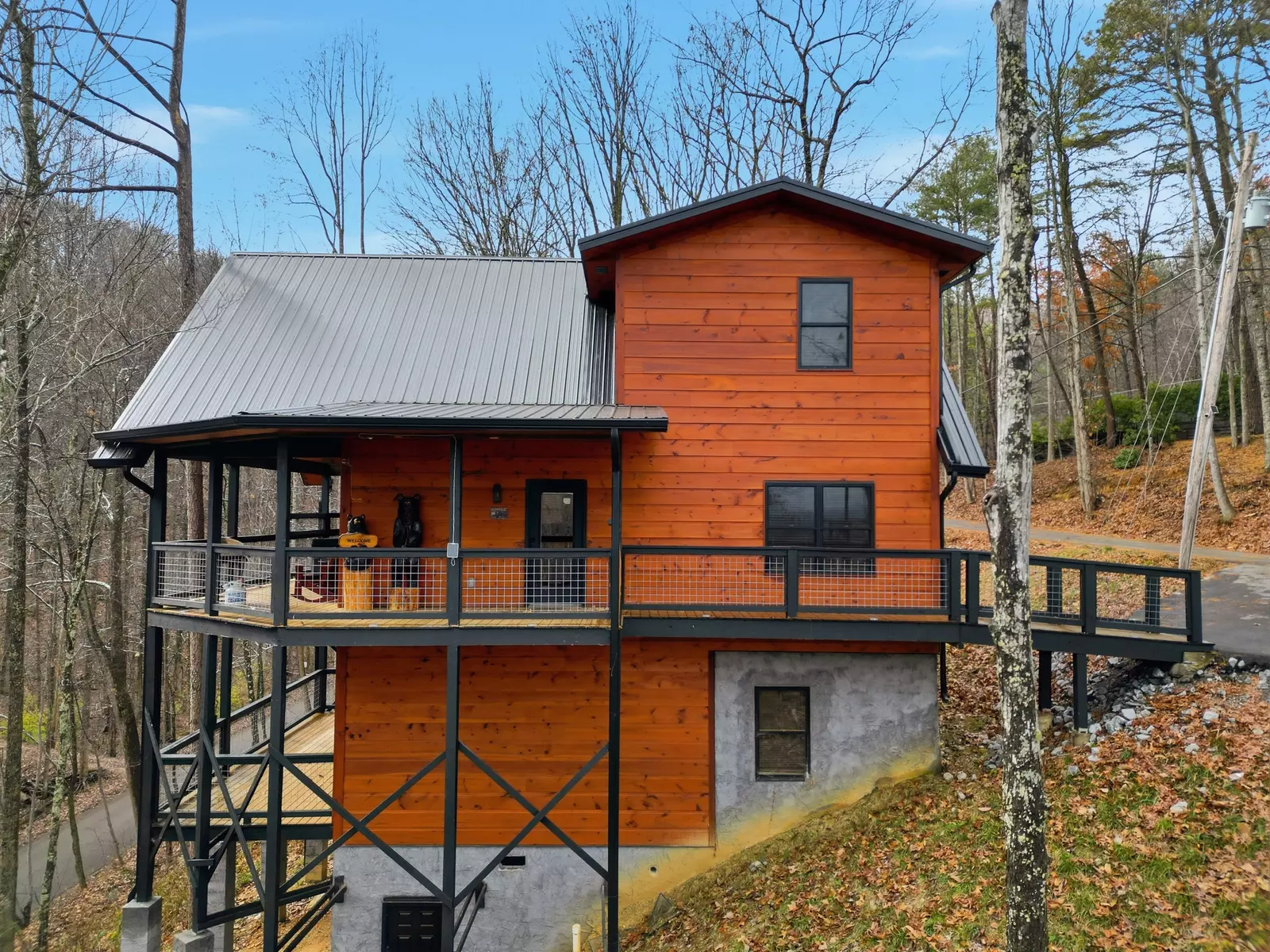 Property image, Exterior, of Falcon Crest #3104