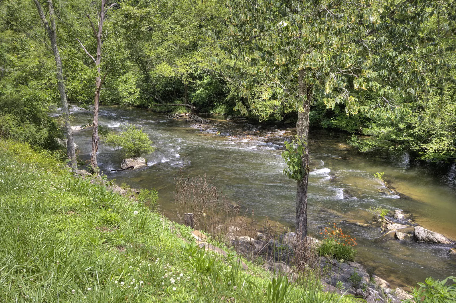 Property image, Exterior, of River Sounds #121