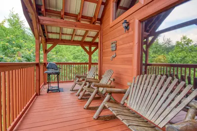 Property image, Exterior, of Wow! What A Cabin #255