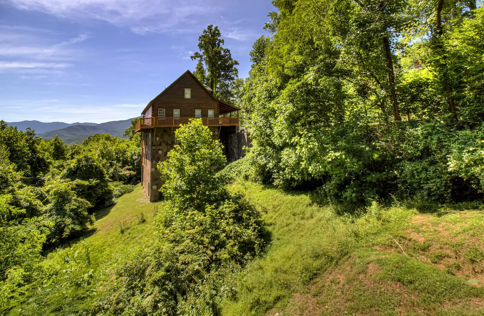 Property image, Exterior, of Hillbilly Hilton #525