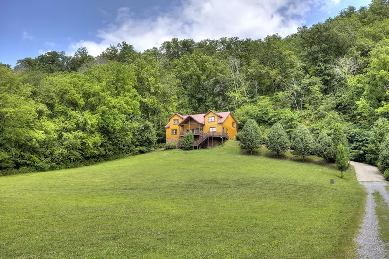 Property image, Exterior, of Mystical Creek Pool Lodge #600