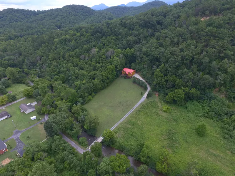 Property image, Exterior, of Mystical Creek Pool Lodge #600