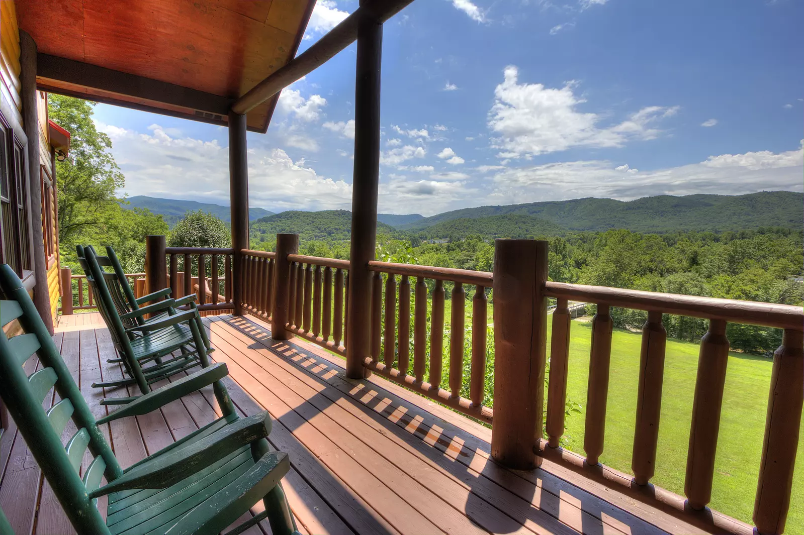 Property image, Exterior, of Mystical Creek Pool Lodge #600