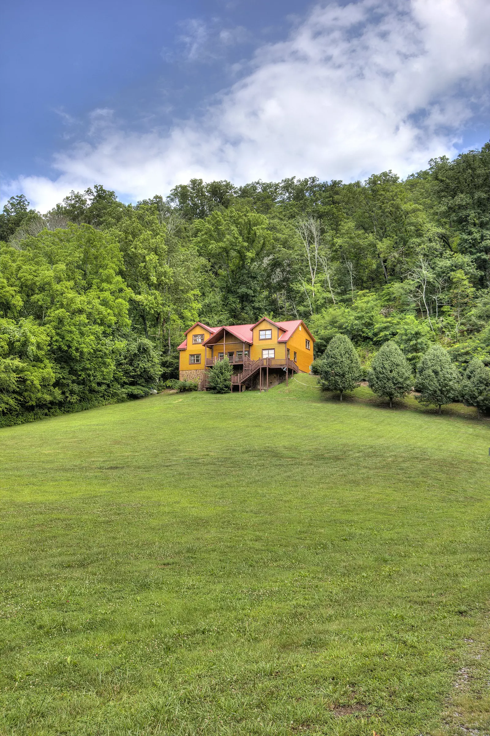 Property image, Exterior, of Mystical Creek Pool Lodge #600