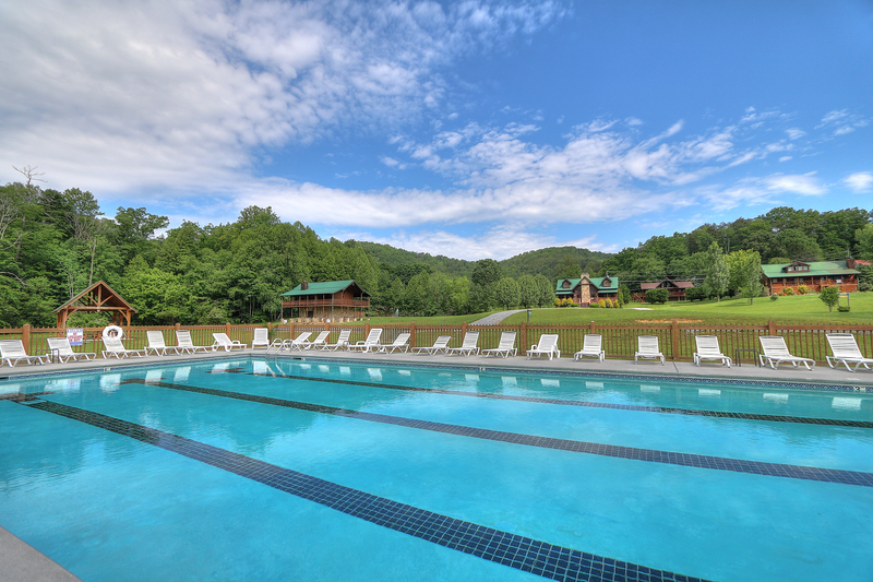 Property image, Exterior, of Majestic View Lodge #426