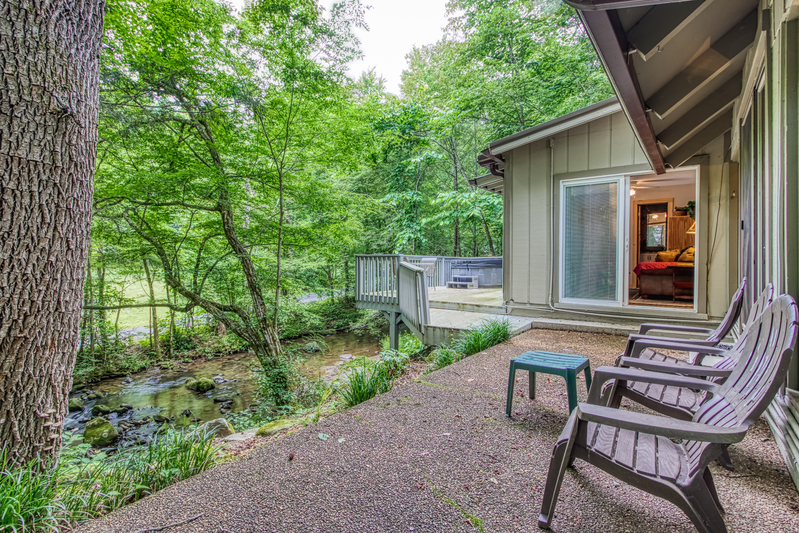 Property image, Exterior, of Creek Song #166