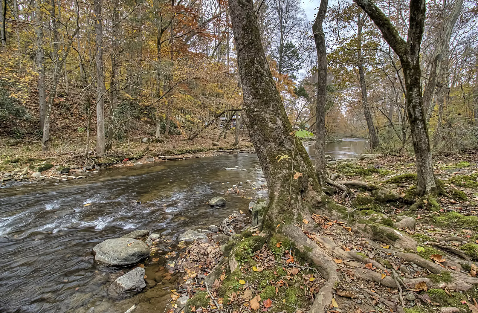 Property image, Exterior, of Rippling Waters #278