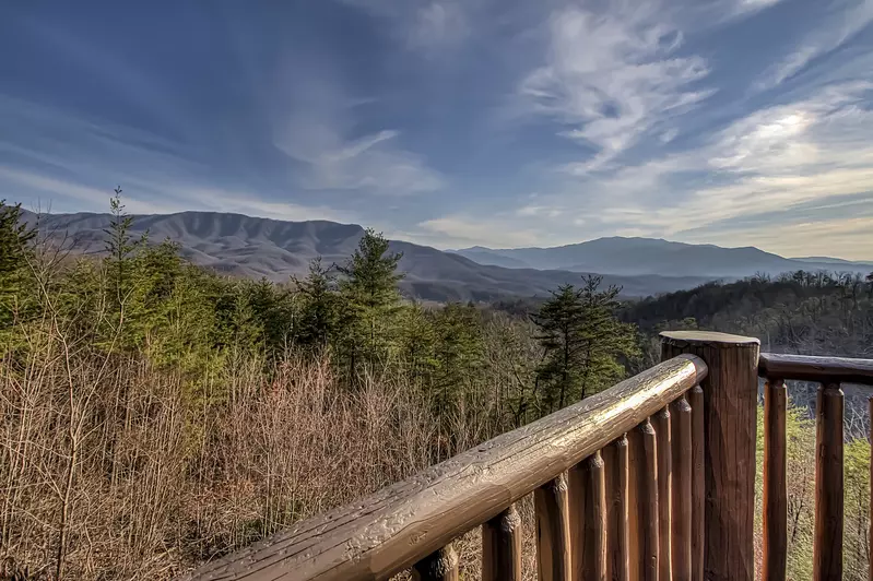 Property image, Exterior, of Cabin Fever Lodge  #750