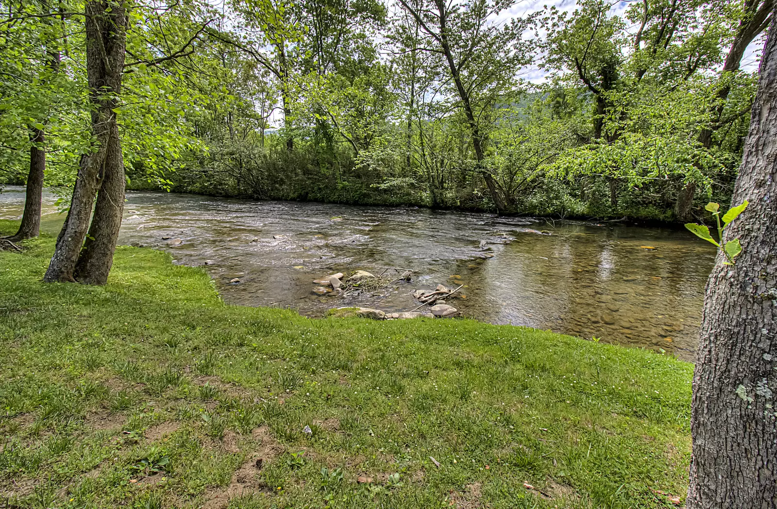 Property image, Exterior, of Brookside Retreat #3584