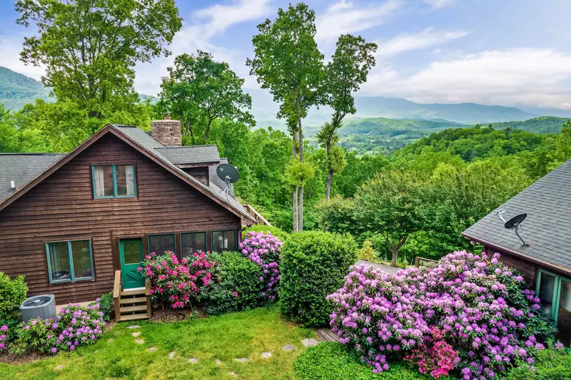 Property image, Exterior, of A Hiker's Dream Lodge #3647