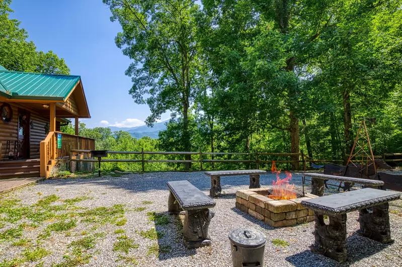 Property image, Exterior, of Smoky Mountain Reins #2314