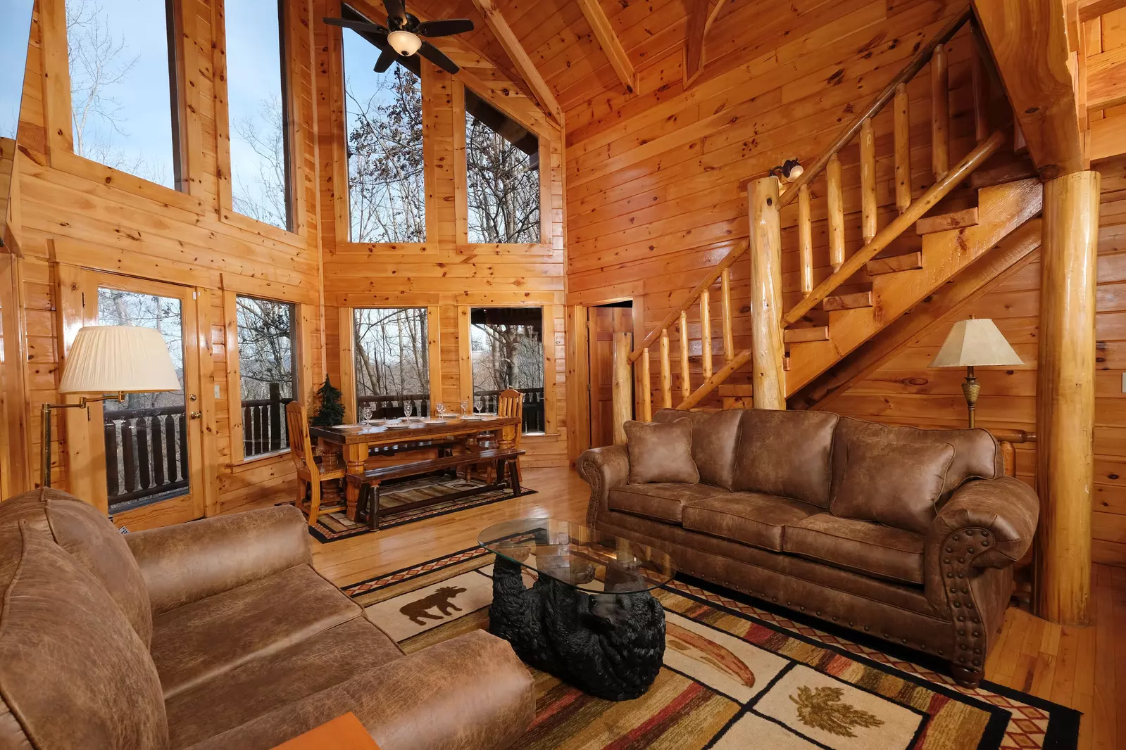 Property image, Exterior, of Smoky Treehouse Lodge  #614