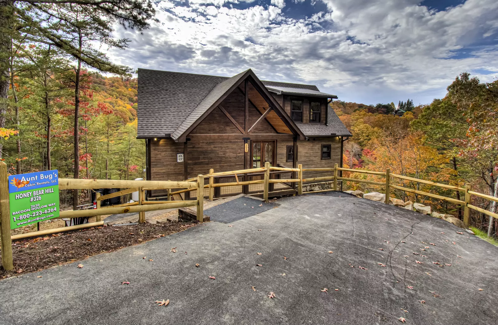 Property image, Exterior, of Honey Bear Hill #326