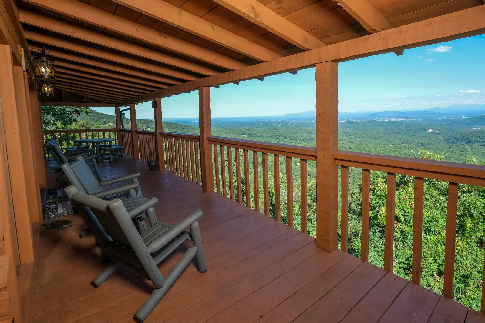 Property image, Exterior, of Cloud Nine Views #310