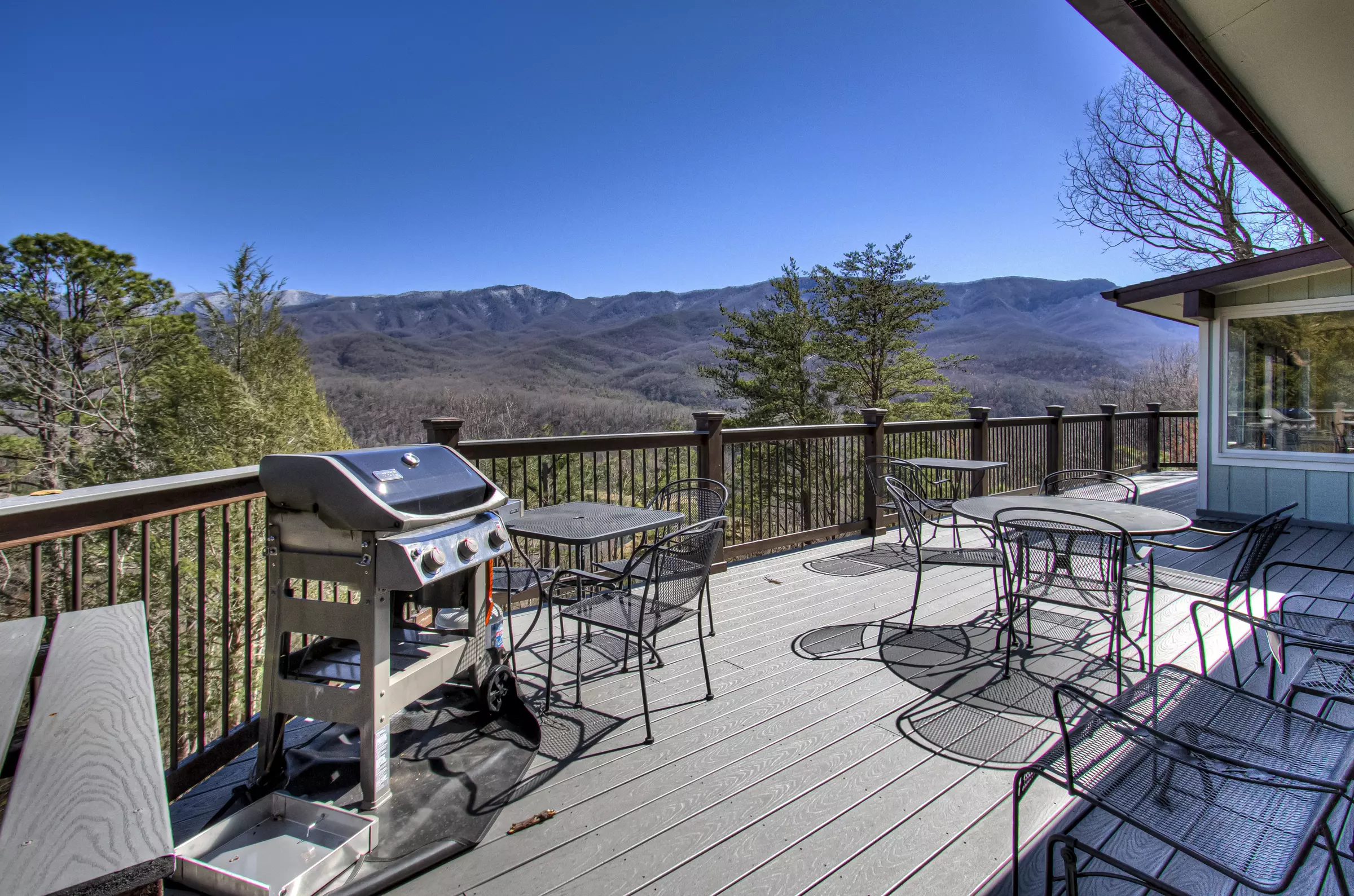 Gatlinburg Cabin Rental - Mountain Splendor #448 - 4 bedroom