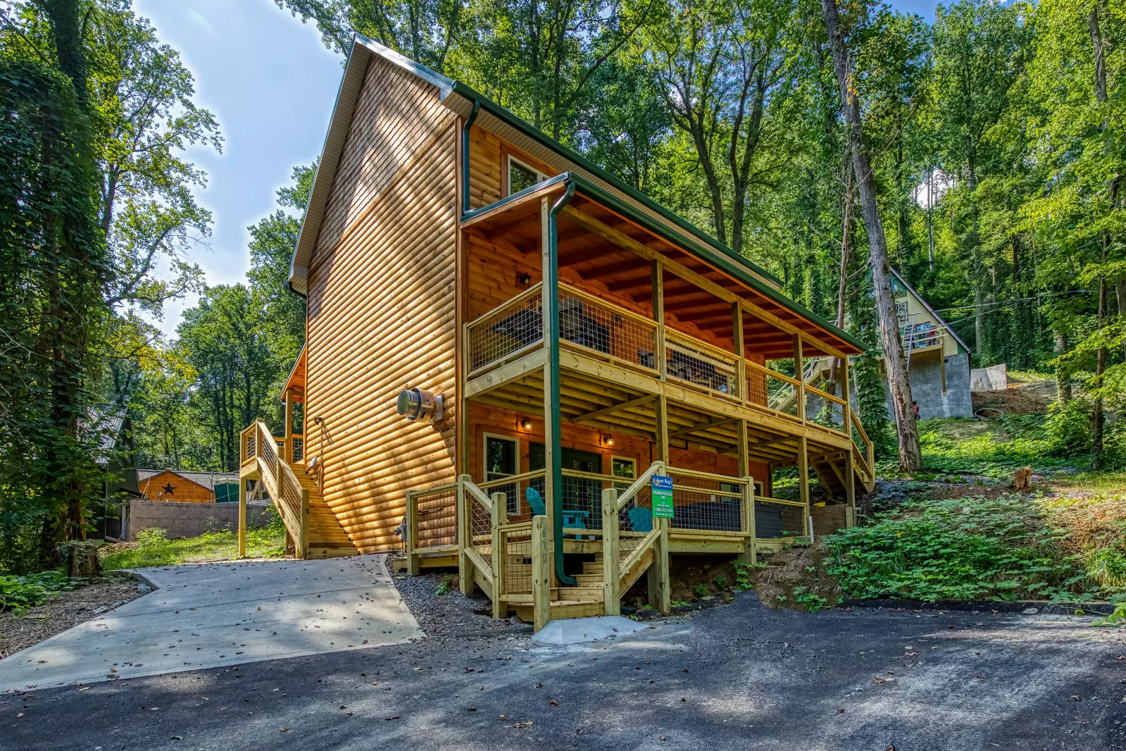 Property image, Exterior, of Gatlinburg Pool Lodge #400