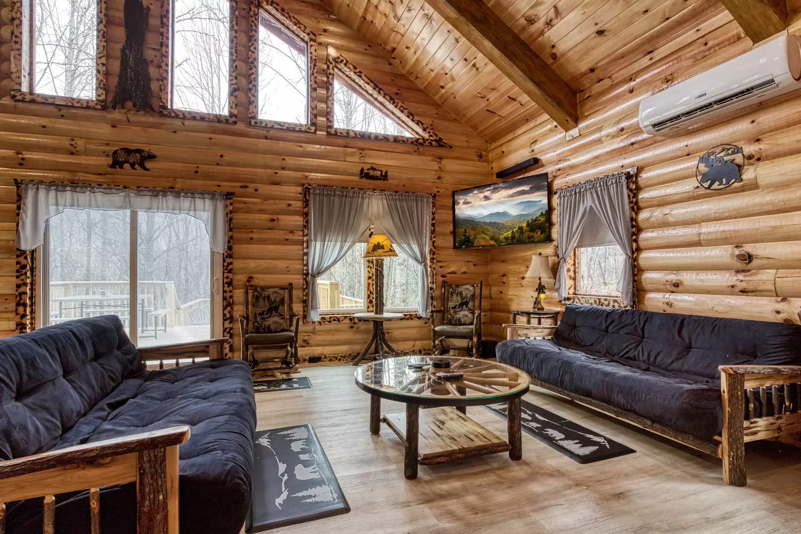 Property image, Exterior, of A Playful Bears Cabin #312