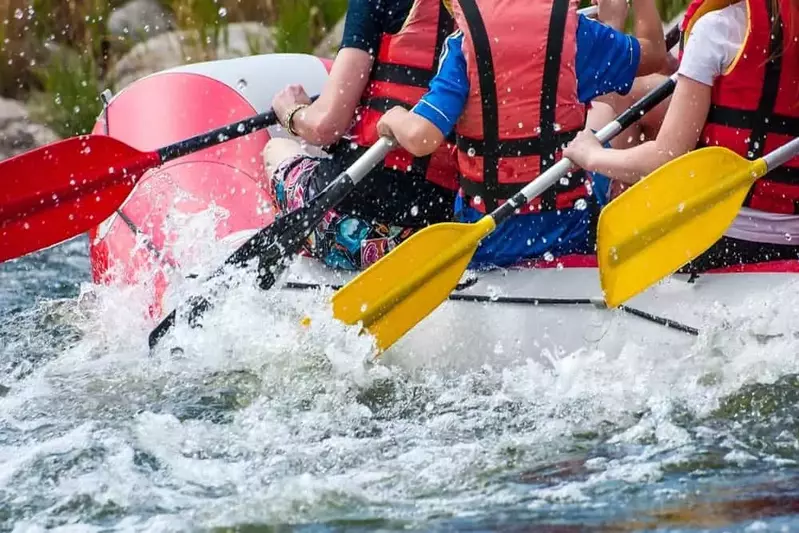 people rafting in the smoky mountains