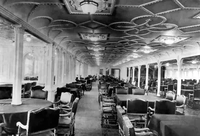 titanic dining