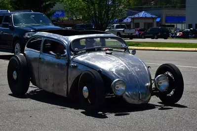 friendly owner at Rod Run