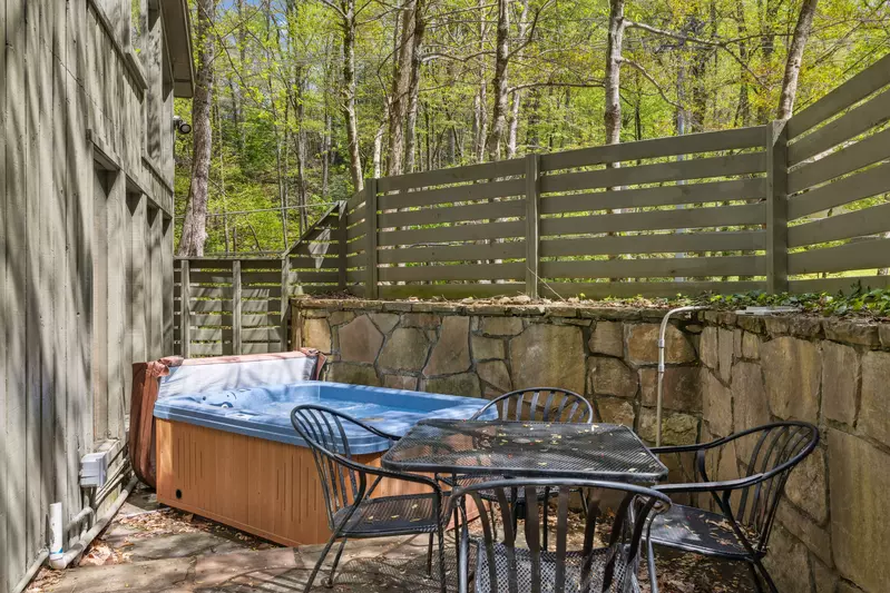 Property image, Exterior, of A Gatlinburg Getaway #1228