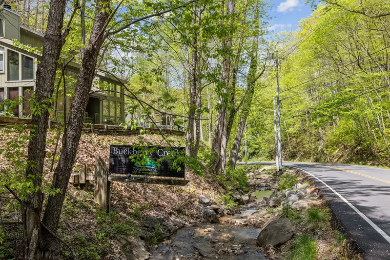 Property image, Exterior, of A Gatlinburg Getaway #1228