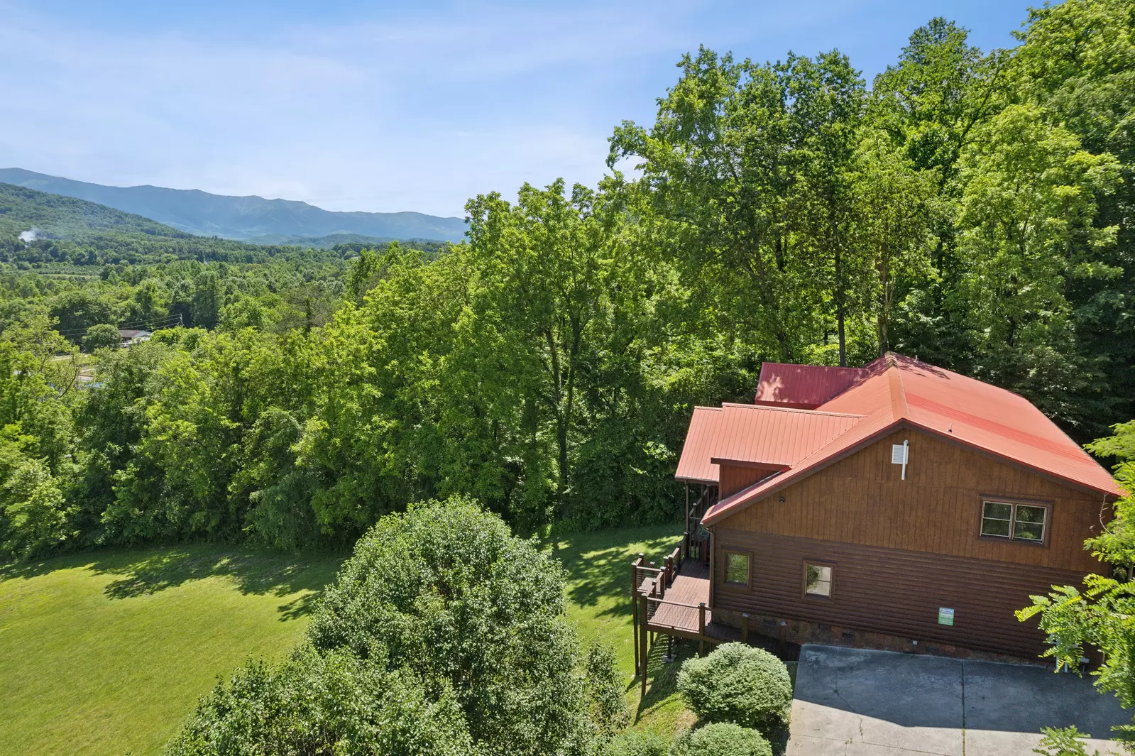 Property image, Exterior, of Mystical Creek Pool Lodge #600